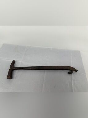 Vintage snow knocker antique